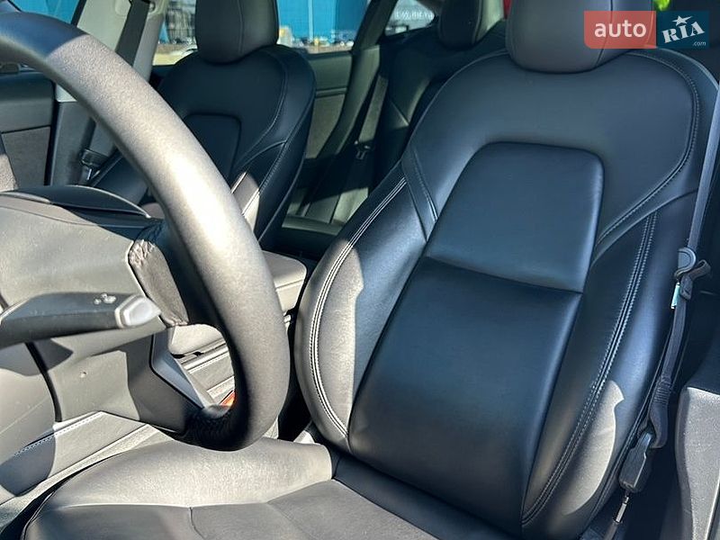 Седан Tesla Model 3 2022 в Киеве фото 7 Седан Tesla Model 3 2022 в Киеве