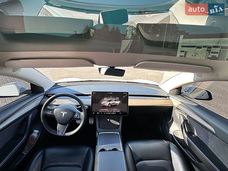 Седан Tesla Model 3 2022 в Киеве фото 14 Седан Tesla Model 3 2022 в Киеве