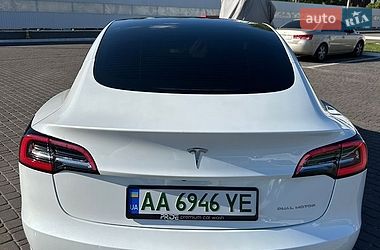 Седан Tesla Model 3 2022 в Киеве фото 17 Седан Tesla Model 3 2022 в Киеве