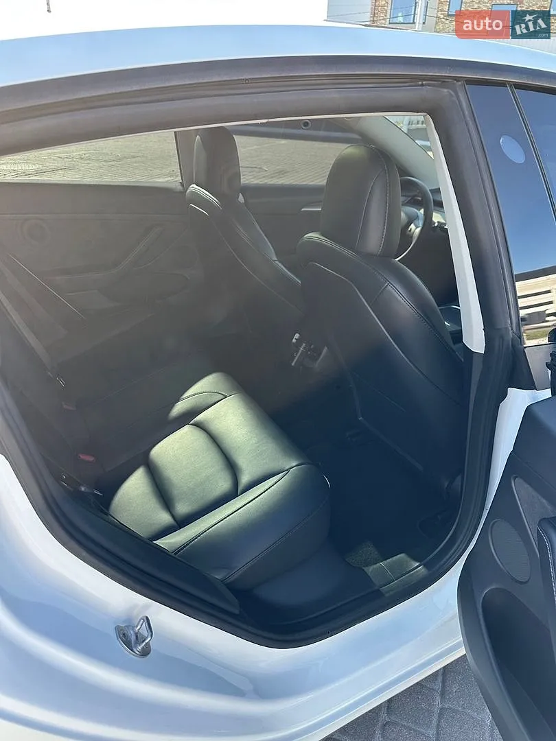 2022 Tesla Model 3 - мініатюра 21