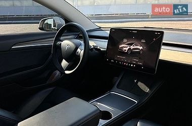 Седан Tesla Model 3 2022 в Киеве фото 26 Седан Tesla Model 3 2022 в Киеве