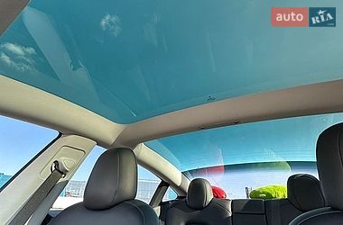 Седан Tesla Model 3 2022 в Киеве фото 27 Седан Tesla Model 3 2022 в Киеве