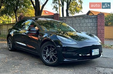Седан Tesla Model 3 2021 в Хмельницькому