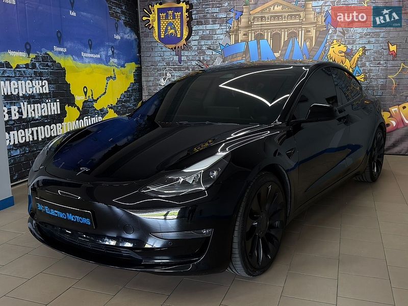 Tesla Model 3 2022
