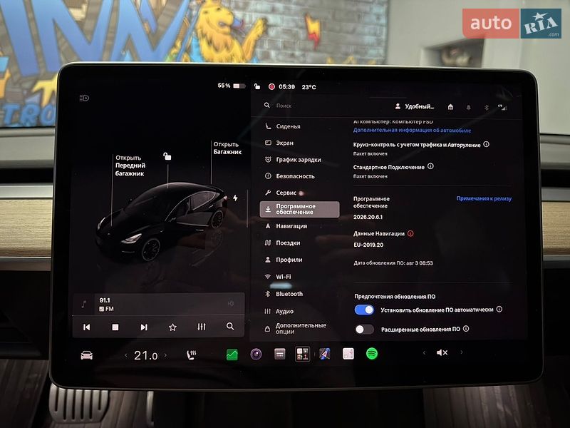 Седан Tesla Model 3 2022 в Львові