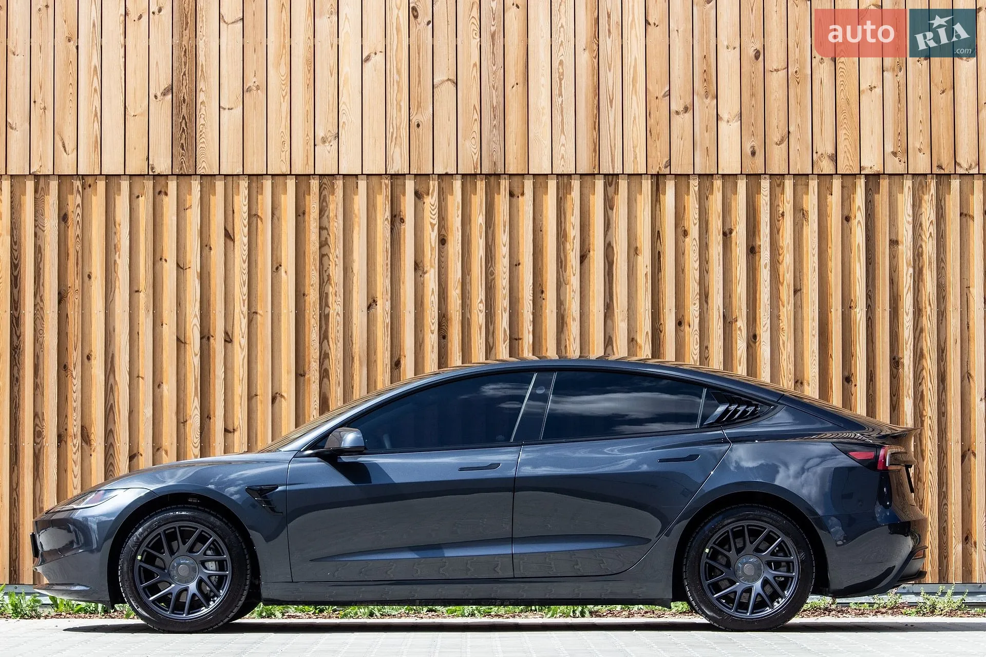 2024 Tesla Model 3 - мініатюра 4