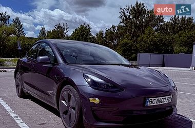 Седан Tesla Model 3 2022 в Львові