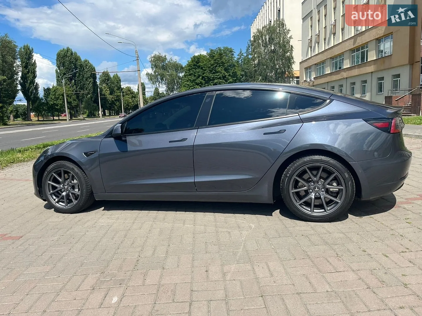 2022 Tesla Model 3 - мініатюра 5