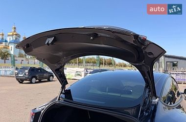 Седан Tesla Model 3 2021 в Кривом Роге