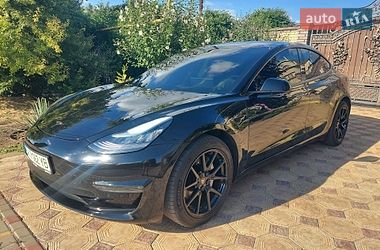 Седан Tesla Model 3 2018 в Одессе