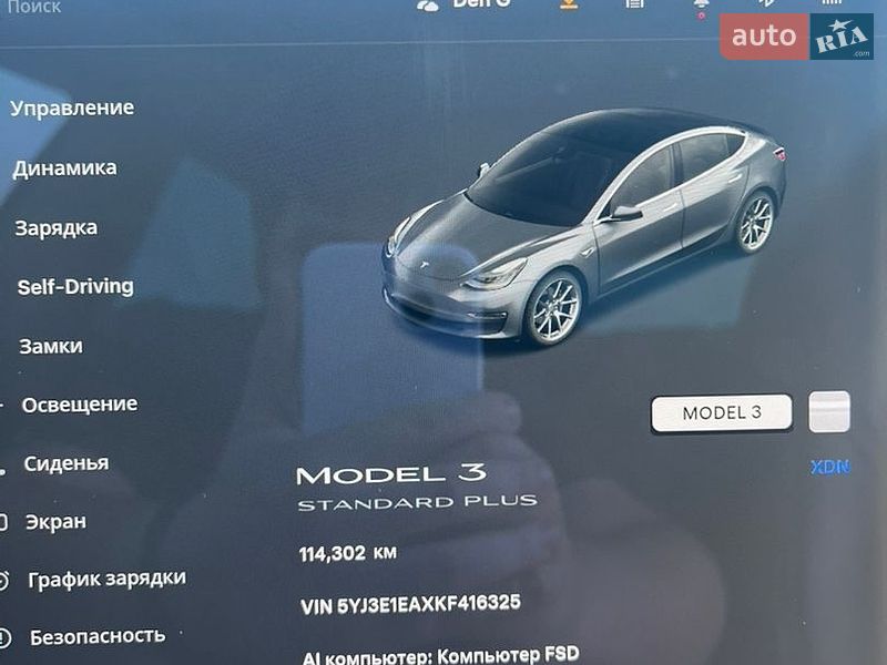 Седан Tesla Model 3 2019 в Львові