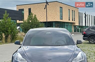 Седан Tesla Model 3 2021 в Хмельницком Седан Tesla Model 3 2021 в Хмельницком