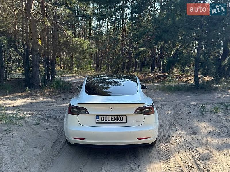 Седан Tesla Model 3 2022 в Дніпрі фото 7 Седан Tesla Model 3 2022 в Дніпрі