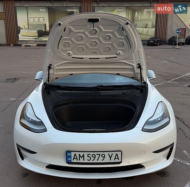 Седан Tesla Model 3 2020 в Житомирі фото 7 Седан Tesla Model 3 2020 в Житомирі