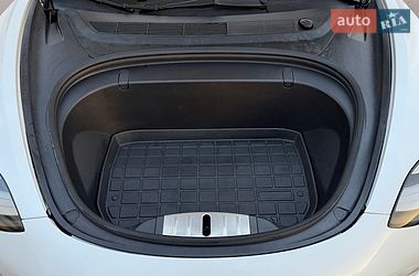 Седан Tesla Model 3 2020 в Житомирі фото 9 Седан Tesla Model 3 2020 в Житомирі