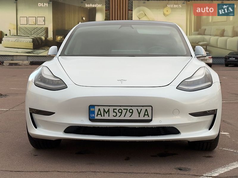 Седан Tesla Model 3 2020 в Житомирі фото 2 Седан Tesla Model 3 2020 в Житомирі