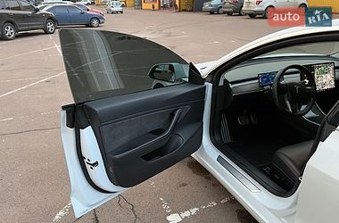 Седан Tesla Model 3 2020 в Житомирі фото 12 Седан Tesla Model 3 2020 в Житомирі