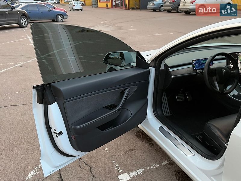Седан Tesla Model 3 2020 в Житомирі фото 12 Седан Tesla Model 3 2020 в Житомирі