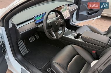 Седан Tesla Model 3 2020 в Житомирі фото 5 Седан Tesla Model 3 2020 в Житомирі