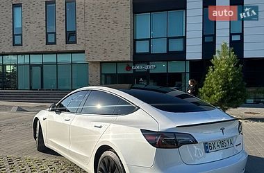 Седан Tesla Model 3 2022 в Хмельницькому