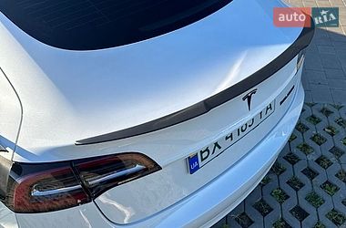Седан Tesla Model 3 2022 в Хмельницькому