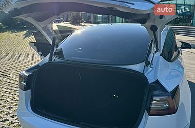 Седан Tesla Model 3 2022 в Хмельницькому