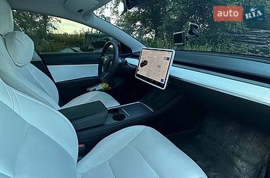 Седан Tesla Model 3 2020 в Киеве фото 9 Седан Tesla Model 3 2020 в Киеве