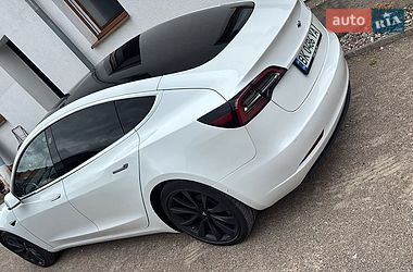 Седан Tesla Model 3 2018 в Сарнах фото 3 Седан Tesla Model 3 2018 в Сарнах