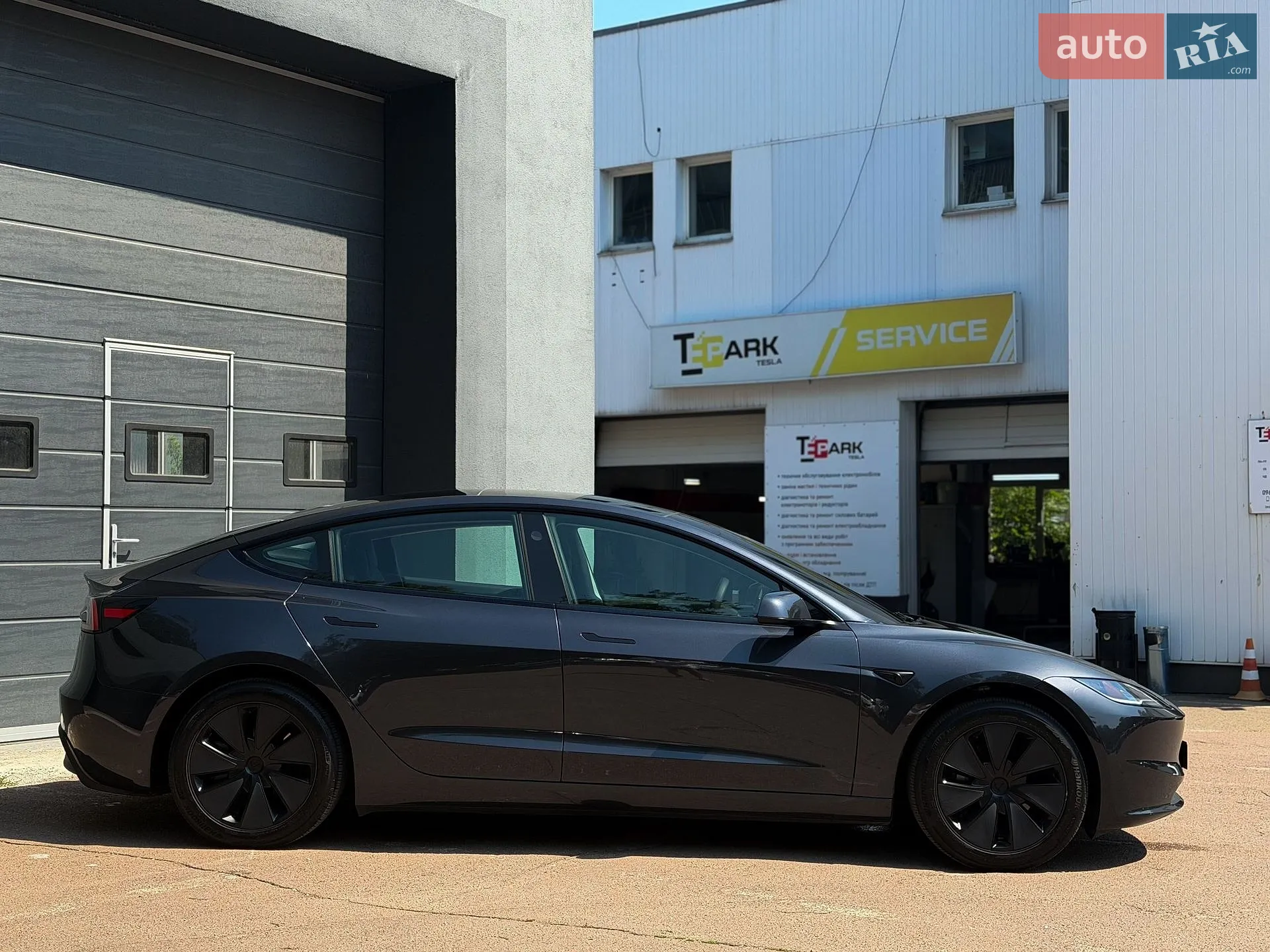 2024 Tesla Model 3 - мініатюра 11