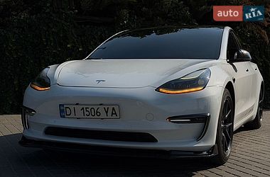 Седан Tesla Model 3 2021 в Одессе