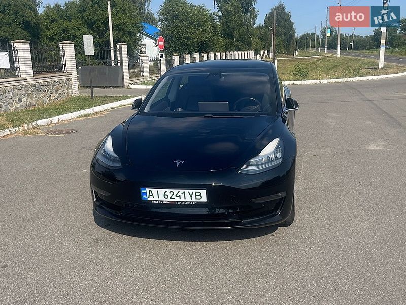 Tesla Model 3 2018