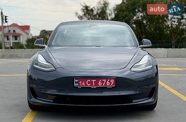 Седан Tesla Model 3 2018 в Тернополе