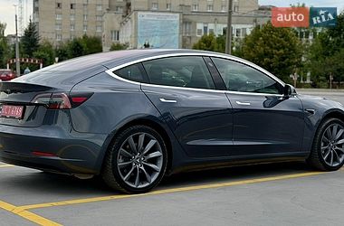 Седан Tesla Model 3 2018 в Тернополе