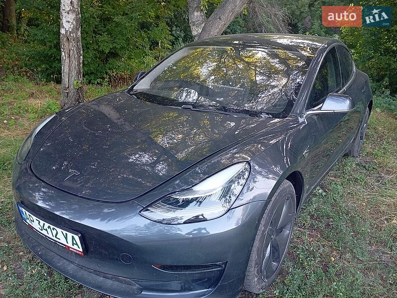Седан Tesla Model 3 2019 в Запоріжжі