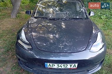 Седан Tesla Model 3 2019 в Запоріжжі