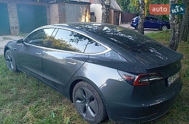 Седан Tesla Model 3 2019 в Запоріжжі
