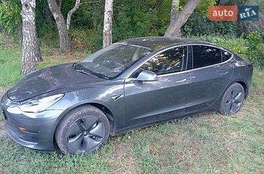 Седан Tesla Model 3 2019 в Запоріжжі