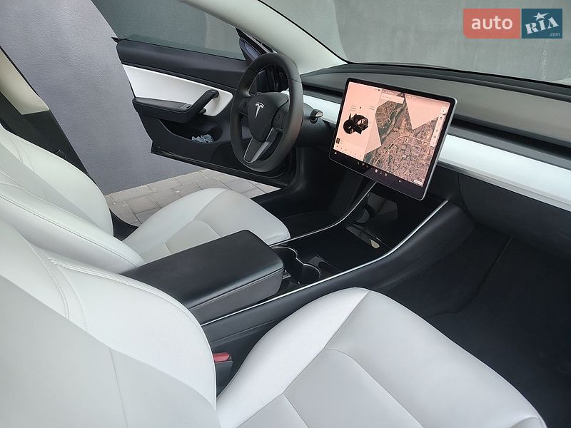 Седан Tesla Model 3 2019 в Ивано-Франковске фото 30 Седан Tesla Model 3 2019 в Ивано-Франковске