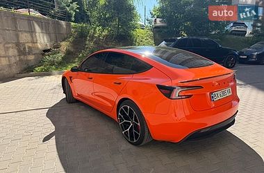 Седан Tesla Model 3 2024 в Хмельницком фото 4 Седан Tesla Model 3 2024 в Хмельницком