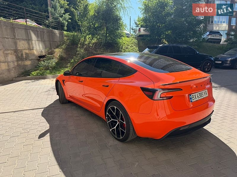 Седан Tesla Model 3 2024 в Хмельницком фото 4 Седан Tesla Model 3 2024 в Хмельницком