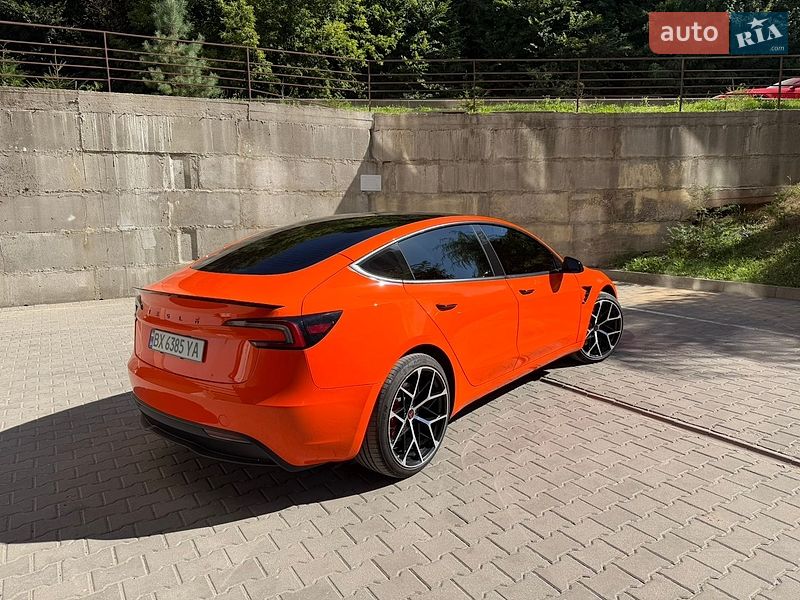 Седан Tesla Model 3 2024 в Хмельницком фото 5 Седан Tesla Model 3 2024 в Хмельницком
