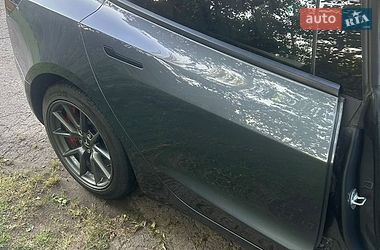 Седан Tesla Model 3 2023 в Полтаве