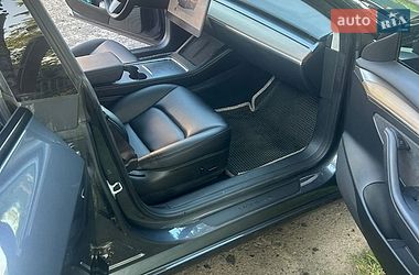 Седан Tesla Model 3 2023 в Полтаве