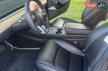 Седан Tesla Model 3 2023 в Полтаве