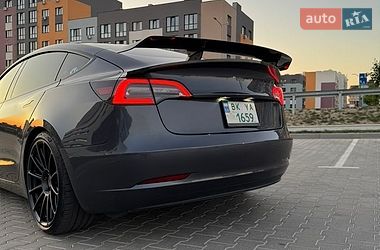 Седан Tesla Model 3 2021 в Рівному фото 14 Седан Tesla Model 3 2021 в Рівному