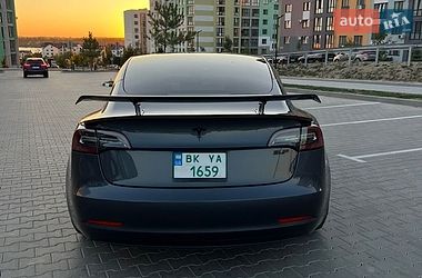 Седан Tesla Model 3 2021 в Рівному фото 22 Седан Tesla Model 3 2021 в Рівному
