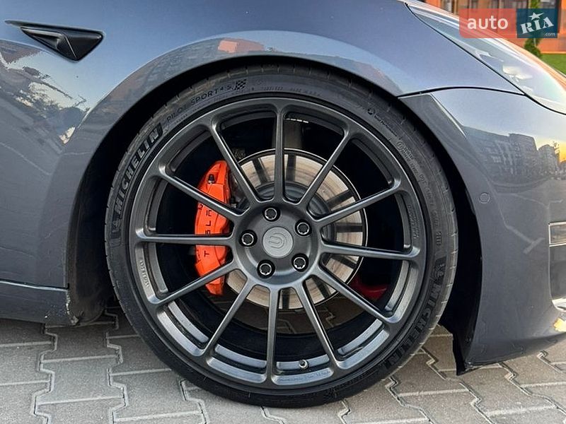 Седан Tesla Model 3 2021 в Рівному фото 23 Седан Tesla Model 3 2021 в Рівному