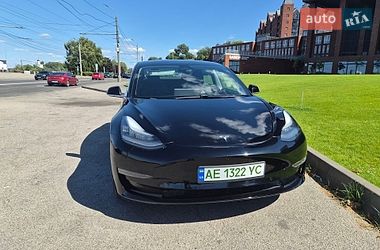 Седан Tesla Model 3 2019 в Дніпрі