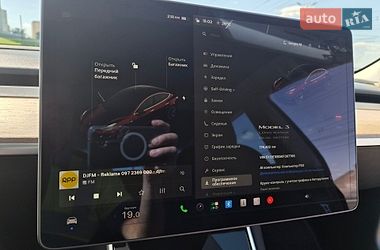Седан Tesla Model 3 2019 в Дніпрі