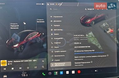 Седан Tesla Model 3 2019 в Дніпрі